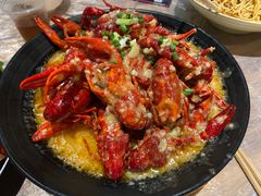 -巴厘龙虾·榜首油焖大虾(音乐学院·沿江酒馆店)