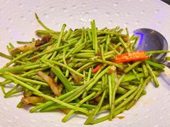 -荣誉海鲜酒楼(海湾店)