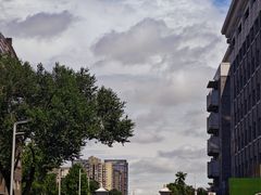 -北京大学东门(地铁站)