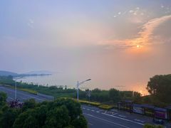 -弥舍·湖景团建泳池派对别墅·湖山境店