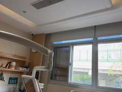 -上海仁爱医院口腔科 · 种植