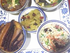 -窄巷子陕菜馆·地道陕西菜(粉巷店)