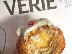 -VERIE BAKEHOUSE