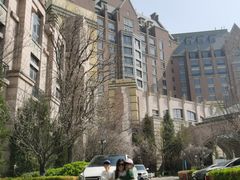 -天津京基皇冠假日酒店