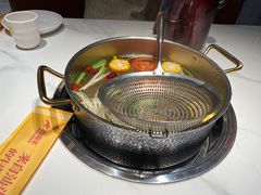 -犇鼎牛潮汕牛肉火锅(新辰里学清路店)