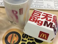 -麦当劳(虹梅路地铁站店)