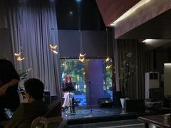 -145号U&Lounge Bar
