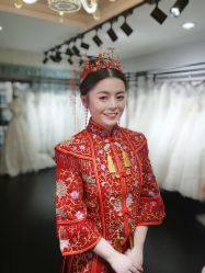 -雪莉美妆婚纱馆