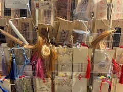-邊城書店
