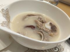 胡椒猪肚鸡-湯系·煲汤手艺人(东二环泰禾广场店)