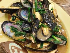 姜葱炒青口-贞姨美食·老字号海鲜大排档