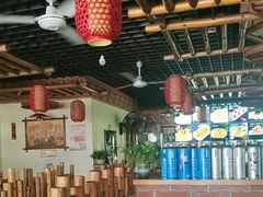-靠山屯东北农家菜(八龙桥雅苑店)