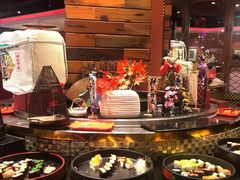 -四海一家自助餐(益田假日广场店)