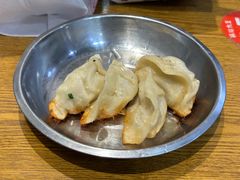 -黄阿姨锅贴大王(万航渡路店)