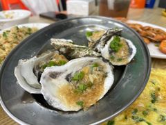 -红月湾海鲜饭店•沙滩海景(双月湾店)