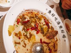 -江渔儿酸菜鱼(奥园广场金发购物中心店)