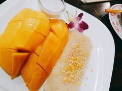 -Dang restaurant (patong phuket)