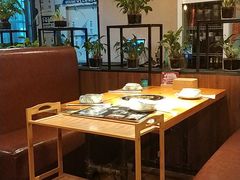 卡座-牛品福潮汕牛肉火锅(旺庄店)