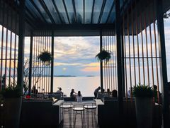 -网红落日悬崖餐厅 The Sky Gallery