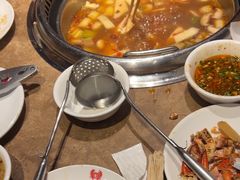 -七欣天香辣蟹火锅(上海银亿滨江店)