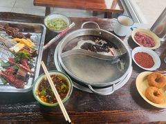 -三番火辣串串香(总店)