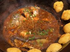 -鱼窝棚柴火铁锅炖(富山屯店)