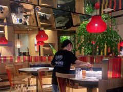 大堂-小骨煲金华砂锅(转塘金街美地店)
