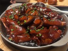 鲍鱼煨猪手-忆家名门·上海菜(徐家汇店)
