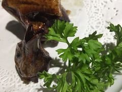 脆皮乳鸽-荣小馆(温州智慧谷店)