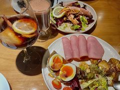 香煎大虾配蔬菜-新贝乐意大利餐厅(苏州中心店)