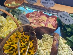 -一朵菌·野生菌探索家火锅(南亚店)