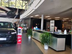 -上海西上海奥杰奥迪汽车销售有限公司(真如店)