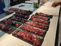 -牛里牛气· 榴莲海鲜鲜牛肉自助火锅·烤肉(横岗店)