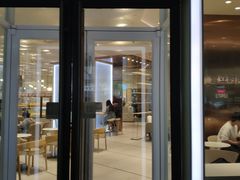 门面-奈雪的茶(正弘城PRO+店)