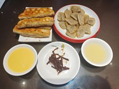 -福荣居褡裢火烧京味家常菜(西四店)
