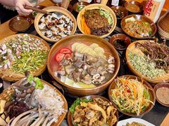 -阿山卓·野生菌火锅·纳西火塘烤肉