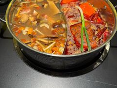 -季季山·云南野生菌火锅(上海首店)