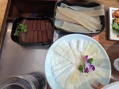-佬土鹅肠火锅(解放路店)