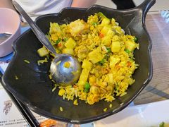 菠萝炒饭-帕蓝·暹罗料理(曲阳店)