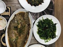 -漁耕小厨农家院(武当山店)