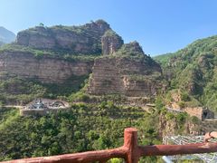 -爱情山风景区