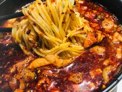 -牵人麻辣粉(粉巷店)