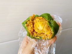 蛋黄肉松青团-许阿姨糕团店(南京总店)
