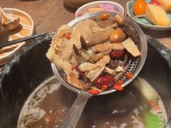 -蘑界·野生菌火锅(深业上城店)