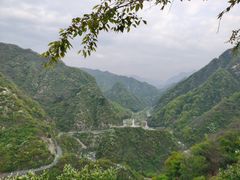 -沣峪森林公园龙潭戏水景区