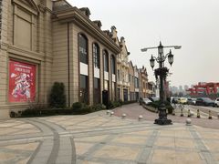-王府井奥莱临潼小镇(临潼店)
