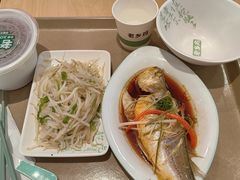 -老乡鸡(上海巴黎春天浦建店)