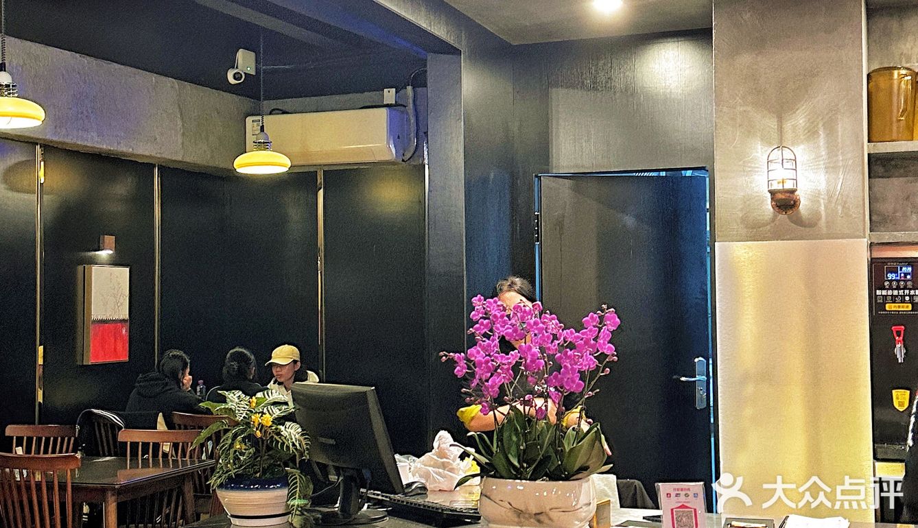 石岐这家新开的盏簋超过六点要排队