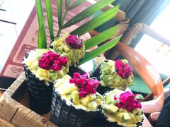 牛油果冰淇淋卷-烛影拾光观景餐厅·创意菜·摄影·小提琴(大唐不夜城店)