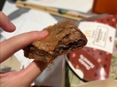 黑黑好巧三角派-麦当劳(新新大道岗丰店)